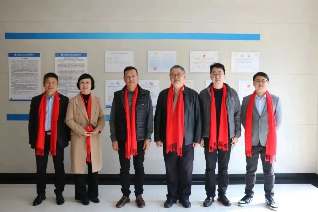 新聞簡訊丨龍馬精神年，共踏新征程